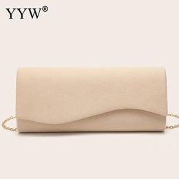 Simple Solid Colour Satin Clutch Handbag for Women Elegant Envelope Clutch Bags Metal Chain Crossbody Shoulder Messenger Purse 240516