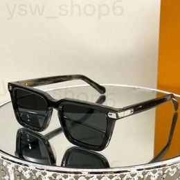 luxury designer louiseities Sunglasses Flower Lens men Sunglasses with real Letter Sun Glasses Unisex Travelling louisvuiotton Sunglases Black Grey with box 471