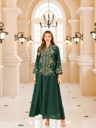 Ethnic Clothing Elegant Party Abayas Dubai Turkish Embroidered Muslim Dress Women Long Sleeve V-Neck Loose Dresses Kaftan Robe Femme