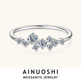 Wedding Rings Ainuoshi Cluster Moissanite Womens Ring 925 Sterling Silver Round Bright Laboratory Diamond Simple Daily Jewelry Q240514
