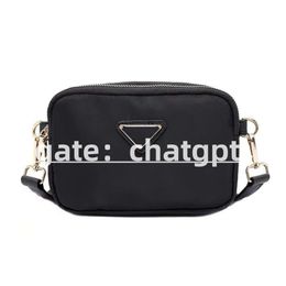 2023 Designer Bag Luxury Shoulder Bags High Quality Nylon Handväskor Bestsäljande plånbok Kvinnor Män Crossbody PAG Purses Messenger Handbag Ladies