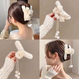 Hair Clips Barrettes Claw Head Wearing Womens Fashion Artificial Fur Clip Acrylic Big Korean Girl Winter Crab Bucket Accessories
