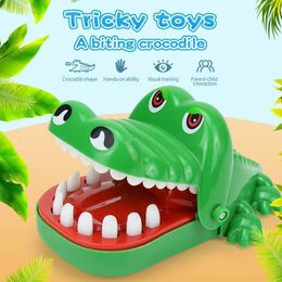 Decompression Toy Crocodile Teeth Bite Finger Dentist Classic Family Game Fun Children Crocodile Finger Bite Stress Relief Childrens Toys B240515