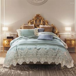 Bedding Sets Light Green Beige Luxury French Flair Lace Embroidery Silk Cotton Wedding Set Duvet Cover Bed Linen Sheet Pillowcase