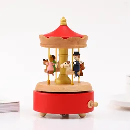 Decorative Figurines Carousel Music Box Classical Wooden Ornaments For Office Home Tabletop
