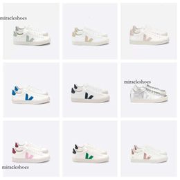 30off~ 2024 New Shoes vejaon sneakers French Brazil Green Low-carbon Life V Organic Cotton Flats Platform Sneakers Women Casual Classic White Des s