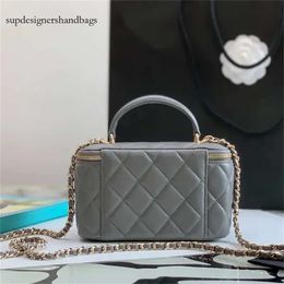 10A Retro Mirror Quality Designers Sheepskin Cosmetic Bags Small Vanity Case Women Handbag With Box C095