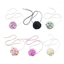 Pendant Necklaces Elegant Floral Choker Necklace Stylish Gothic Fabric Flower Rope Material Neckpiece For Women