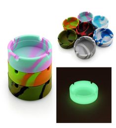 Silicone Noctilucent Ashtrays Soft Portable Pocket Round Ashtray Shatterproof Antiscalding Cigar Ashtray Home Cigarette Holder DB2966533