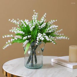 Decorative Flowers 5PCS Simulation Lily Of The Valley Small Fresh Bridal Bouquet Home Living Room Simple Wedding Decoration Po Props