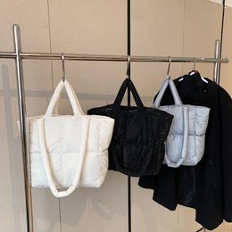 Shoulder Bags Women Quilted Tote Handbags Versatile Padded Bag Large Capacity Down Hobo Winter Shopping
