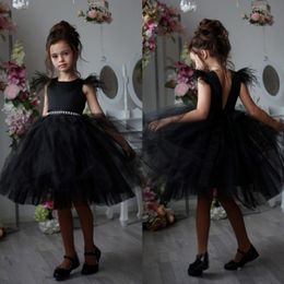 Amazing Black Feather Backless Flower Girl Dresses For Wedding Beaded Pageant Gowns Knee Length Kids Tulle First Holy Communion Dress 262V