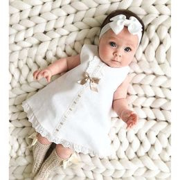 2024 Summer Clothing 0-24M Infant Newborn Baby Girl Lace Dress Sleeveless Bowknot Rib Solid White Shift Gown Headband L2405