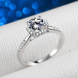 Cluster Rings 925 Sterling Silver Women's One Petal Four Claw D-color Mosonite Simulation Diamond Ring Opening Classic Empty Support