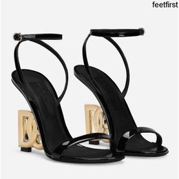 Top Brand Women Keira Sandals Shoes Patent Leather Gold-electroplated Carbon Heels Lady Party Wedding Gladiator Sandalias