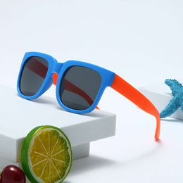 Kolorowe składane dzieci Składane okulary przeciwsłoneczne Śliczne kreskówkowe sportowe okulary przeciwsłoneczne Dzieci Letnie modne okulary L2405