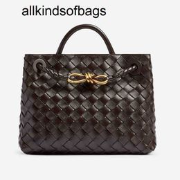 Andiamo Bag Tote Handbag Woven Shoulder Cowhide Leather Handbags Shopping Purse Large Capacity Pocket Ploch Inside Fashion Letters