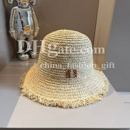 Luxury Brand Bucket Hat Designer Women Straw Hat Beach Travel Hat Summer Breathable Hat Sunshade Grass Woven Hat