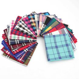 Bandanas Durag Striped Handkerchief Retro Cotton Hanky Checkered Mens Pocket Square Printed Handkerchief J240516