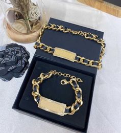 2021 Brand Fashion Jewellery Set Women Thick Chain Party Light Gold Colour Crystal Choker Bracelet C Name Letter Black Leather2144105