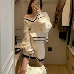 Work Dresses Preppy Style Patchwork V-neck Screw Thread Sweater Female Autumn Winter Sweet Pullover Knitting Two-piece Suit Mini Dress