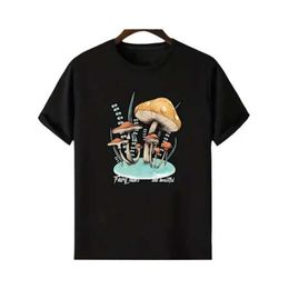 Herren-T-Shirts Baumwollmänner T-Shirts Neue O-Neck Übergroße Freizeittops Mode Strtwear Anime Print Muster TS Y2K Kleidung für Männer Y240516