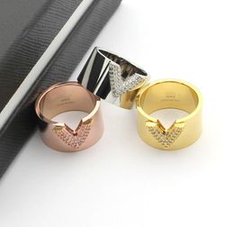 Fashion jewerly famous brand stainless Steel 18K gold plated sliver love Ring For Women man wedding Rings Rose Gold plated jewelry6830102