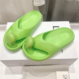 Luxury Women's Sandals Designer Women's Slippers High Quality Fashion Slippers Fashion Classic Sandals Rubber Flip Flops Flat Shoes Beach Shoes Wading Shoes