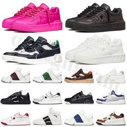 High Low Tops Amore One Stud Sneakers Casual Shoes Fashion Designer Women Mens Dress Luxury Low-top Calfskin Dhgate Sports Trainers Size 46 valentine 4A7J