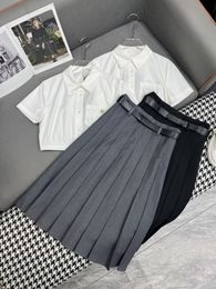 Summer new short shirt and pleated skirt set