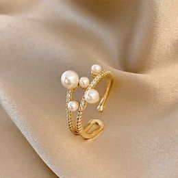 Band Rings Elegant Crystal Pearl Beads Womens Adjustable Ring Fashion Brand Jewellery Unique Open Engagement Ring Accessories J240516