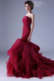 Dresses Excellent Mermaid Burgundy Dark Red Wedding Dresses Sweetheart Pleats Ruffles Skirt Corset Back Women Non White Bridal Gowns With