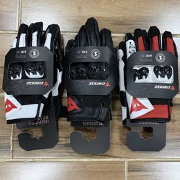 Special gloves for riding Motorcycle Dennis C2 Gloves Racing Goat Leather Anti Drop Cow Breathable Mens and Womens Four Seasons