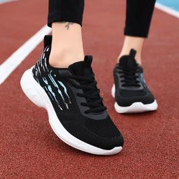 Casual Shoes 2024 Classic Flying Woven Breathable Running Female Student Sports College Style Fashion Light