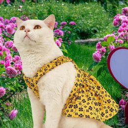 Dog Apparel Pet Skirt Adjustable Waist Elastic Shoulder Strap Four-Leaf Clover Pattern Summer Kitty Clothes Outfits For