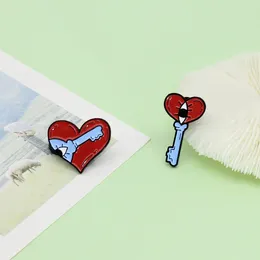 Brooches Creative Cartoon Red Heart Lock Key Metal Enamel Brooch Fashion Couple Badge Trendy Charm Lapel Backpack Jewellery Accessories