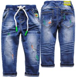 Trousers 4087 Childrens Spring Autumn Baby Jeans Boys Pants Soft Denim Trousers Navy Blue Childrens Fashion New Elastic Waist d240517