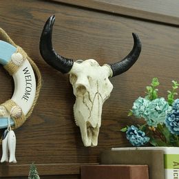Longhorn Cow Skull Head Ornament Wall Hanging 3D Animal Statue Figurines Crafts Nostalgic Realistic for Home Halloween Decor 240516