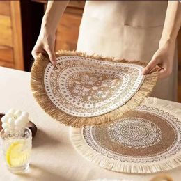 Mats Pads Boho round dining mat 15 inch farmhouse woven kettle edge table mat with fluffy tassel dining mat used for decoration in restaurants and INS table J240514