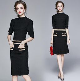 Sexy Slim Black Bodycon Knitted Dress Runway 2022 Ladies Designer Summer Autumn Half Sleeve Mock Neck Holiday Prom Office Chic Pen6996979