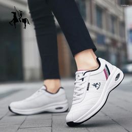 Casual Shoes Women Flat Sneakers Comfy Light Thick Sole Breathable Leather Female Slip-On Durable Stylish Trend Leisure Flats Plush