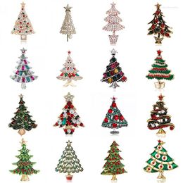 Brooches 2024 Fashion Merry Christmas Tree Pins For Women Men Colourful Rhinestone Plant Xmas Year Jewellery Party Wedding Gift