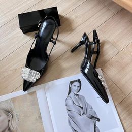 Дизайнерские туфли знаменитые высокие каблуки Stiletto Peep-Toes Hot New Heels Top Patent Leather Party Brand Brand Sexy Thos