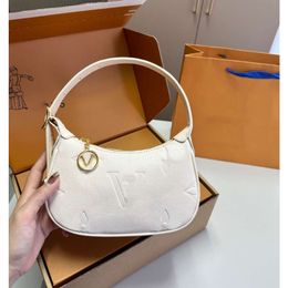 Ladies Hobo Mini Moon Bag Designer Handbag Woman Purses Exquisite v Shoulder Bags Embossing Clutch Bag Luxury Underarm Package Candy G-5