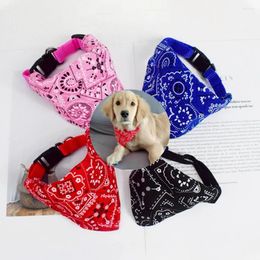 Dog Collars 1pc Collar Bibs Colour Random Pattern Pet Bandana With Adjustable Triangle Shape Buckle Neck Scarf Puppy Cat Supplies