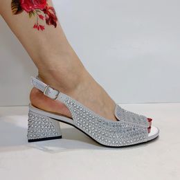 Fashionable Luxury Sandals Top Italian Designers Party Bright Diamond Uppers Summer Womens Shoes With High-heeled Nigeria 240514