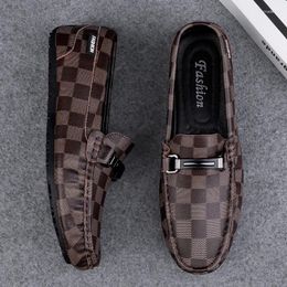 Casual Shoes Moccasins Plain Chessboard Style Loafers Men's Genuine Leather Business High-End Fashion