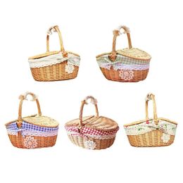 Outdoor Picnic Basket Handmade Wicker with Handle Lid Camping Storage Food Container Fruit Flower Display Box 240517