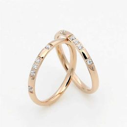 Band Rings Drop Ship2mm Gold Silver Smooth Wedding Ring with AAAAA Cubic Zirconia Suitable for Womens 316L Stainless Steel Wholesale J240516