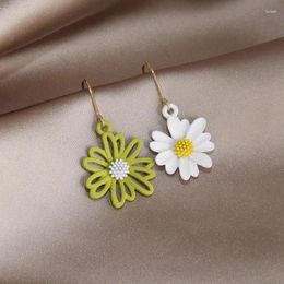 Stud Earrings Fashion Brand Jewellery Cute Daisy Flower Beads Dangle Elegant Hollow Irregular Drop For Women